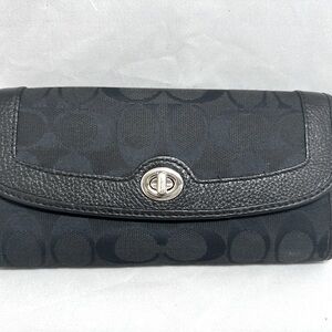 Coach trifold wallet
